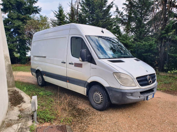 SPRINTER 210 CDI 2143 CC 100 CV KLIMA ABS MOD 03-2012 EYRO 5 TIMH 1.900 NETTO ΠΡΟΣΟΧΗ ΕΧΕΙ ΠΡΟΒΛΗΜΑ Ο ΚΙΝΗΤΗΡΑΣ